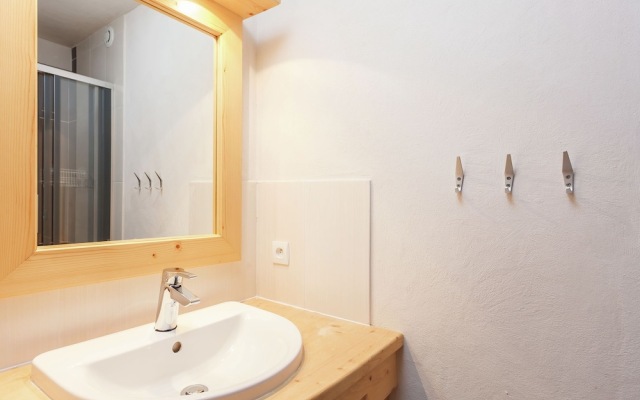 Cozy Holiday Home in Valfrejus near Ski Lift