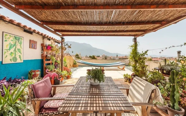 Chic Loft With Roof Garden and Panoramic View