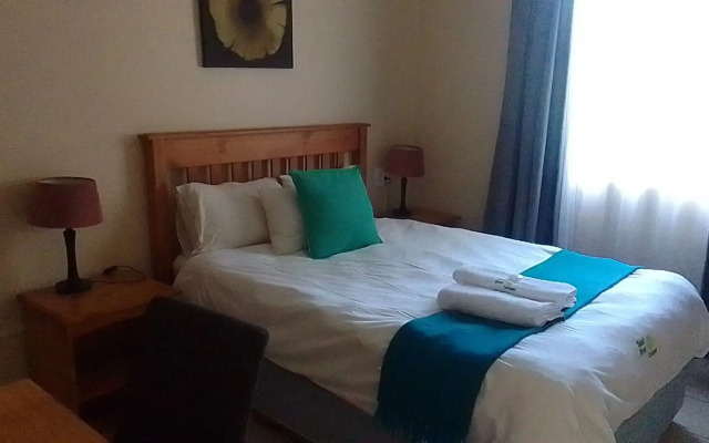 Sand River Cottages