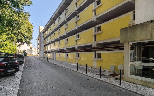 Study & Surf Carcavelos 1-Bed By Beach & Nova Sbe