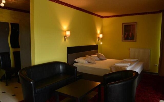 Hotel Leon