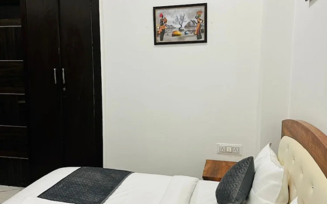 V Rooms