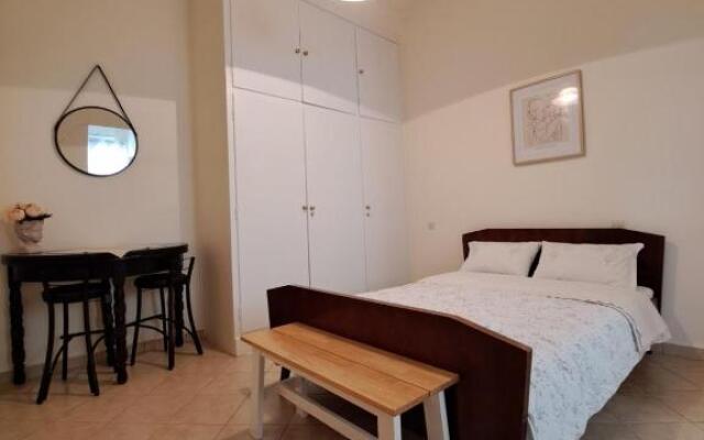 Persefoni's Room
