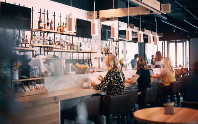 Element Austin Downtown