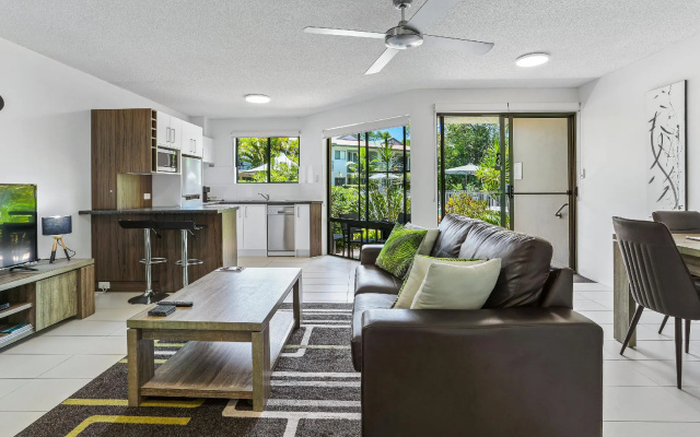 Noosa River Retreat