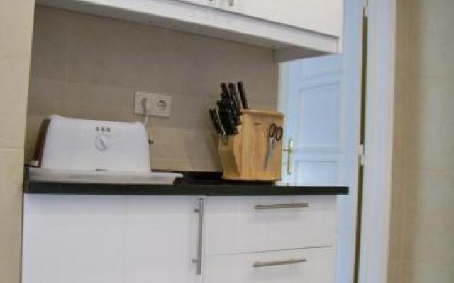 Almirante 1 Four Bedrooms