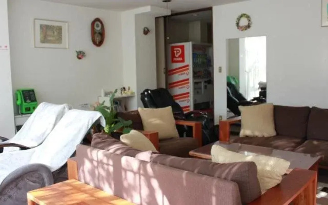 Shirako White Palace