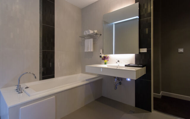 Leesing Hotel-Qixian