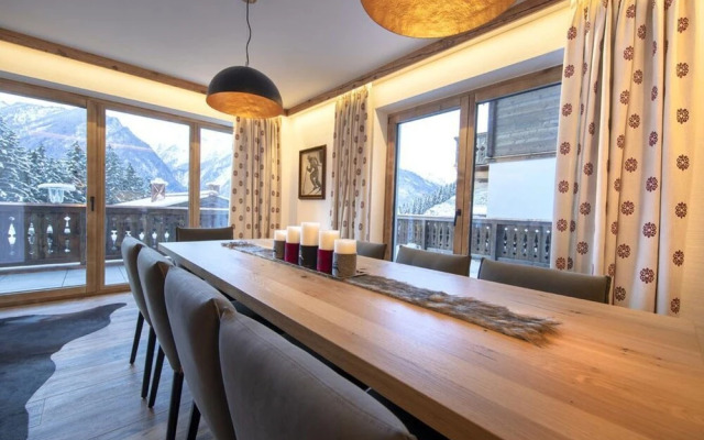 Splendid Chalet in Neukirchen near Wildkogel Ski Arena