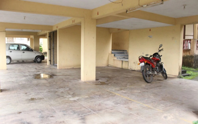Poshak by OYO Rooms