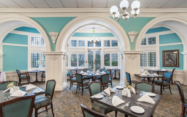 Menger Hotel