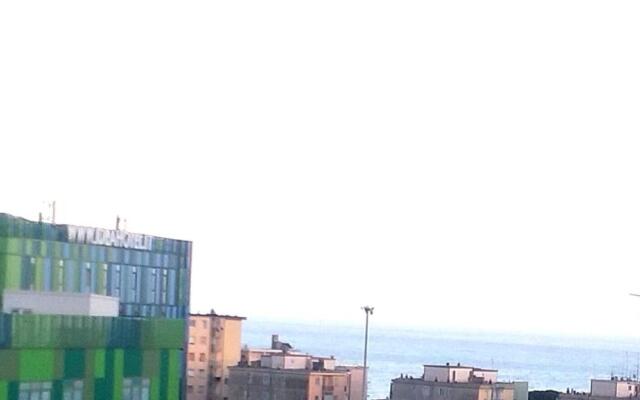 Il Viaggiante Mare 350 m - Quadrilocale - Centro Commerciale - Università