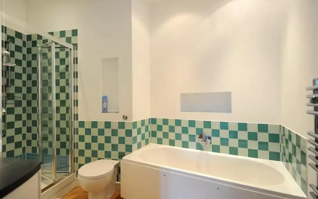 No. 2, 26 Broad Street