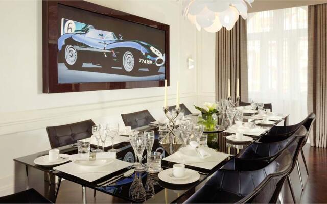 Taj 51 Buckingham Gate, Suites and Residences