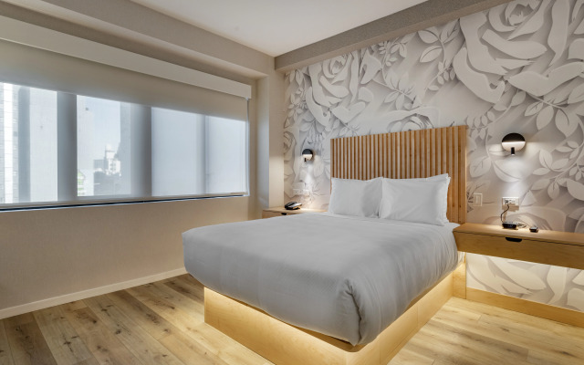Best Western Plus Soho Hotel