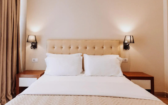 Royal G Hotel And Spa