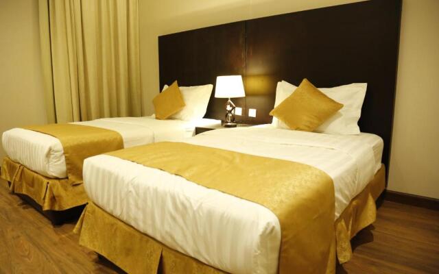 Flora Hotel Suite 2