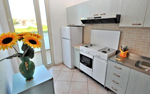 Cosy apartment in Racale with private terrace