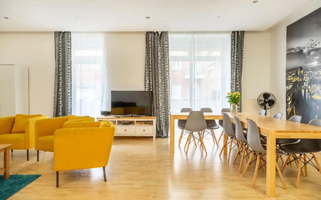 Big City Aprtment in Berlin-Friedrichshain