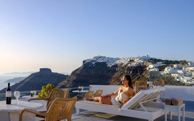 Vallas Apartments & Villas