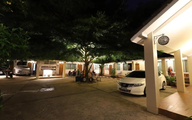 Right Spot Inn Hotel