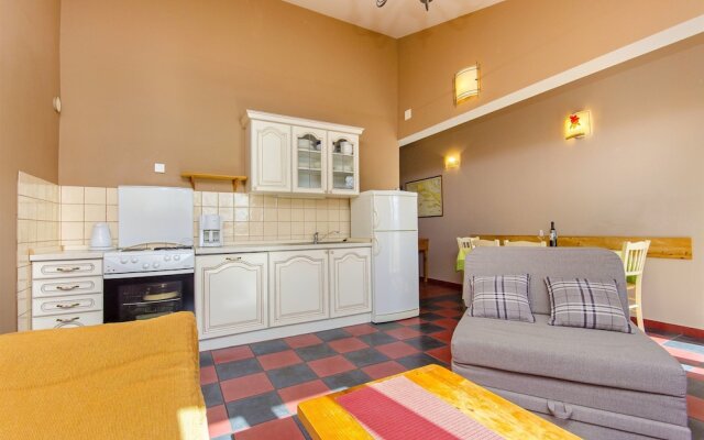 Apartments Pitesa