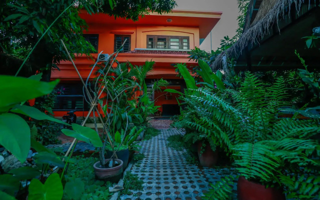 French Garden Hostel