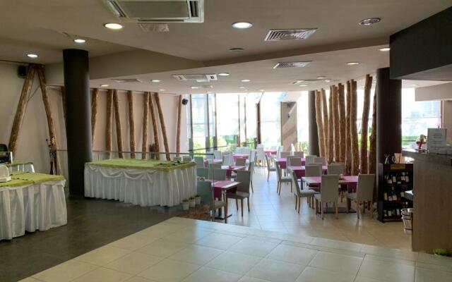 Aspen Suites Studio apartment