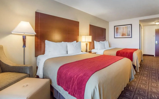 Comfort Inn & Suites