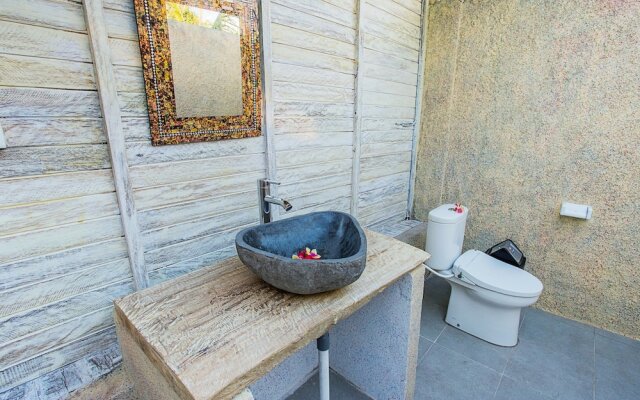 The Puncak Sunset Ceningan