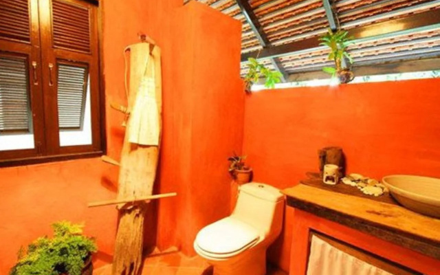 Baan Gong Kham Hotel
