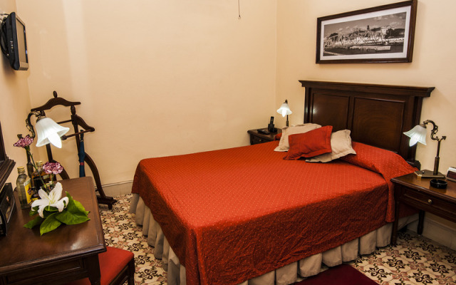 Hotel E Velasco