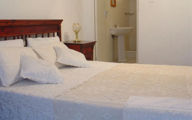 District Six Guesthouse