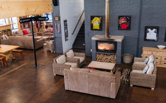 Trails End Bike Hotel