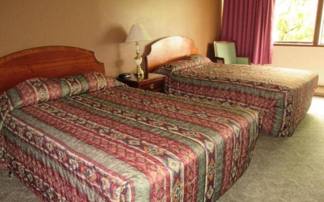 Providence Place Inn