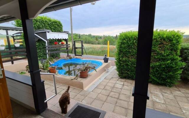 Haus Elfi Modern Retreat