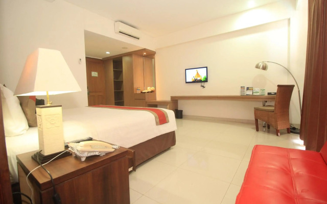 Hotel On The Rock