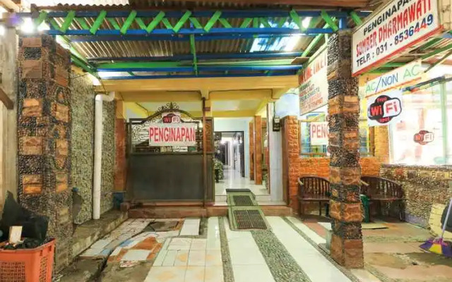 Dharmawati Stay at Surabaya