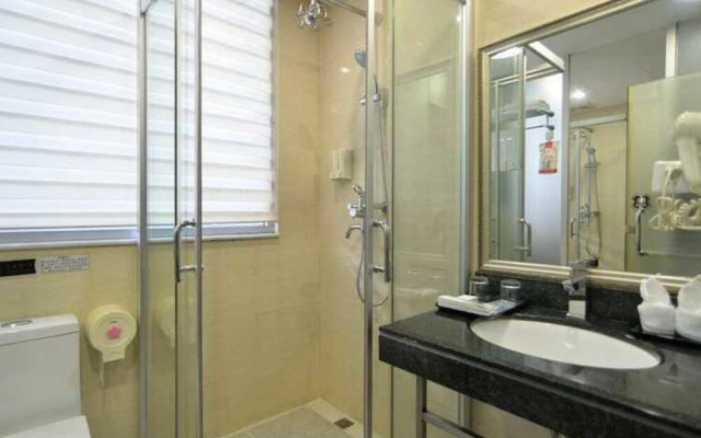 Zhuhai Xinhualian Business Hotel