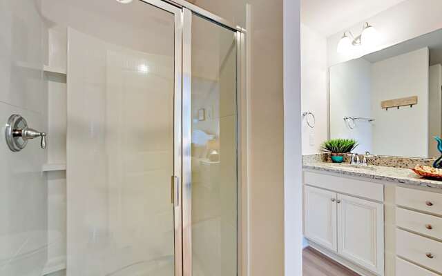 Shadow Lake - 3 Br Townhouse