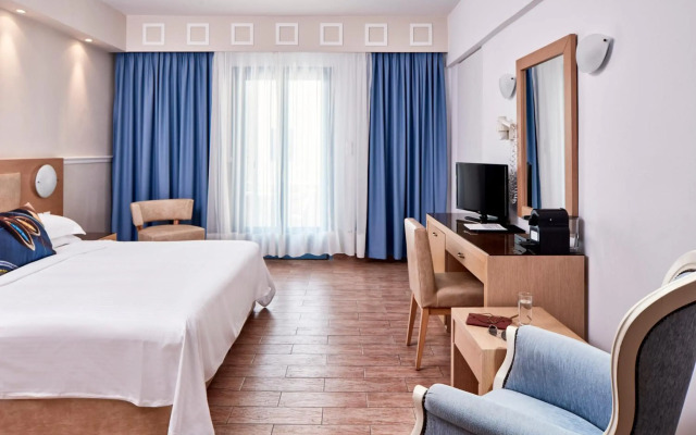 Lagos Mare Hotel