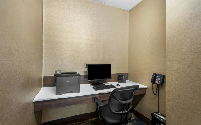 Hampton Inn Marion