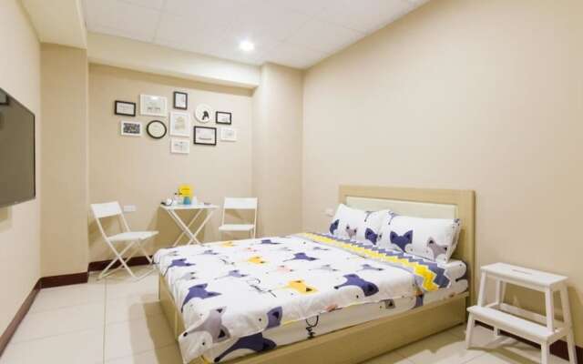 Wei Yang Light Travel