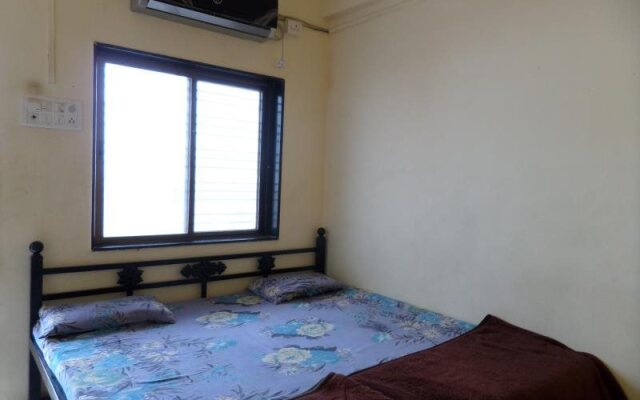 Hotel Shiv Palace Lodging