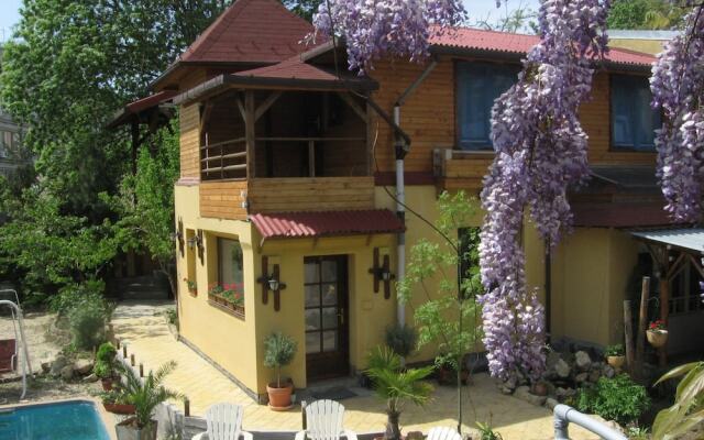 Pension Casa Mica