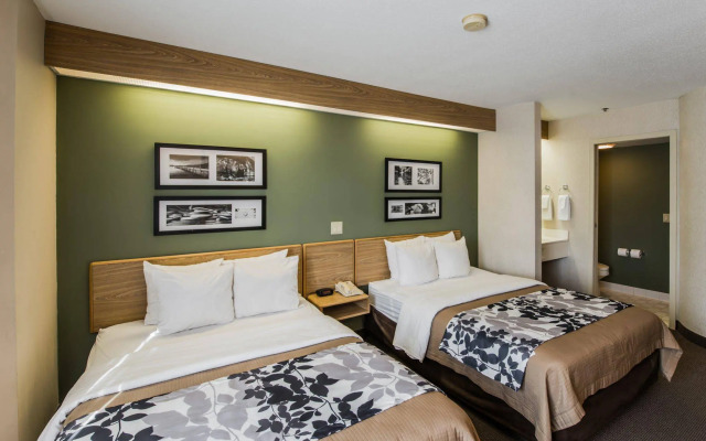 Sleep Inn & Suites