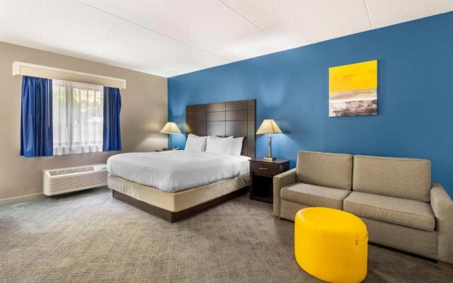 Comfort Inn & Suites Mundelein-Vernon Hills