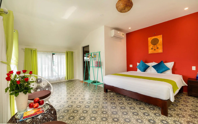 Sunny Riverside Homestay