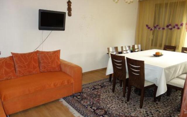 Borani Guest House