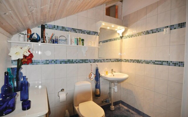 Awesome Home in Sjötorp With 2 Bedrooms and Wifi